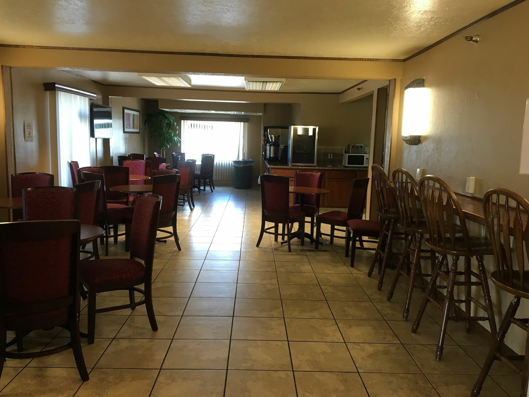 Americas Best Value Inn & Suites Ft Collins E At I-25 Форт Коллинс Экстерьер фото
