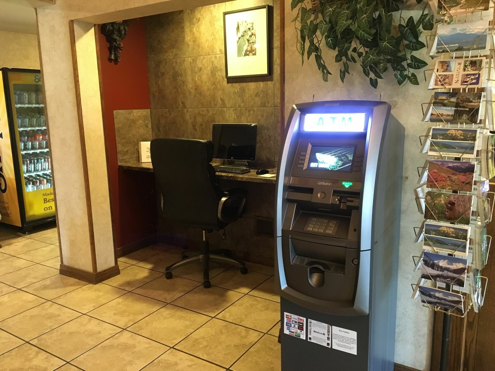 Americas Best Value Inn & Suites Ft Collins E At I-25 Форт Коллинс Экстерьер фото